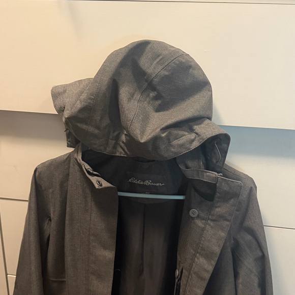 Eddie Bauer Girl on the Go insulated trench coat - Picture 4 of 5